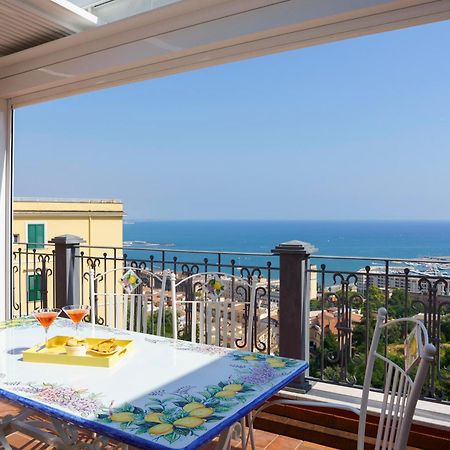 Suite Aphrodite - Exclusive Flat Салерно Екстер'єр фото