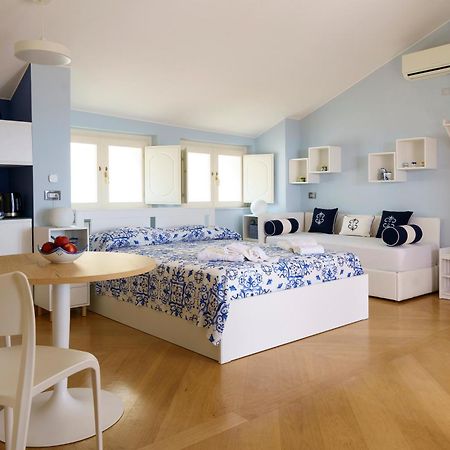 Suite Aphrodite - Exclusive Flat Салерно Екстер'єр фото
