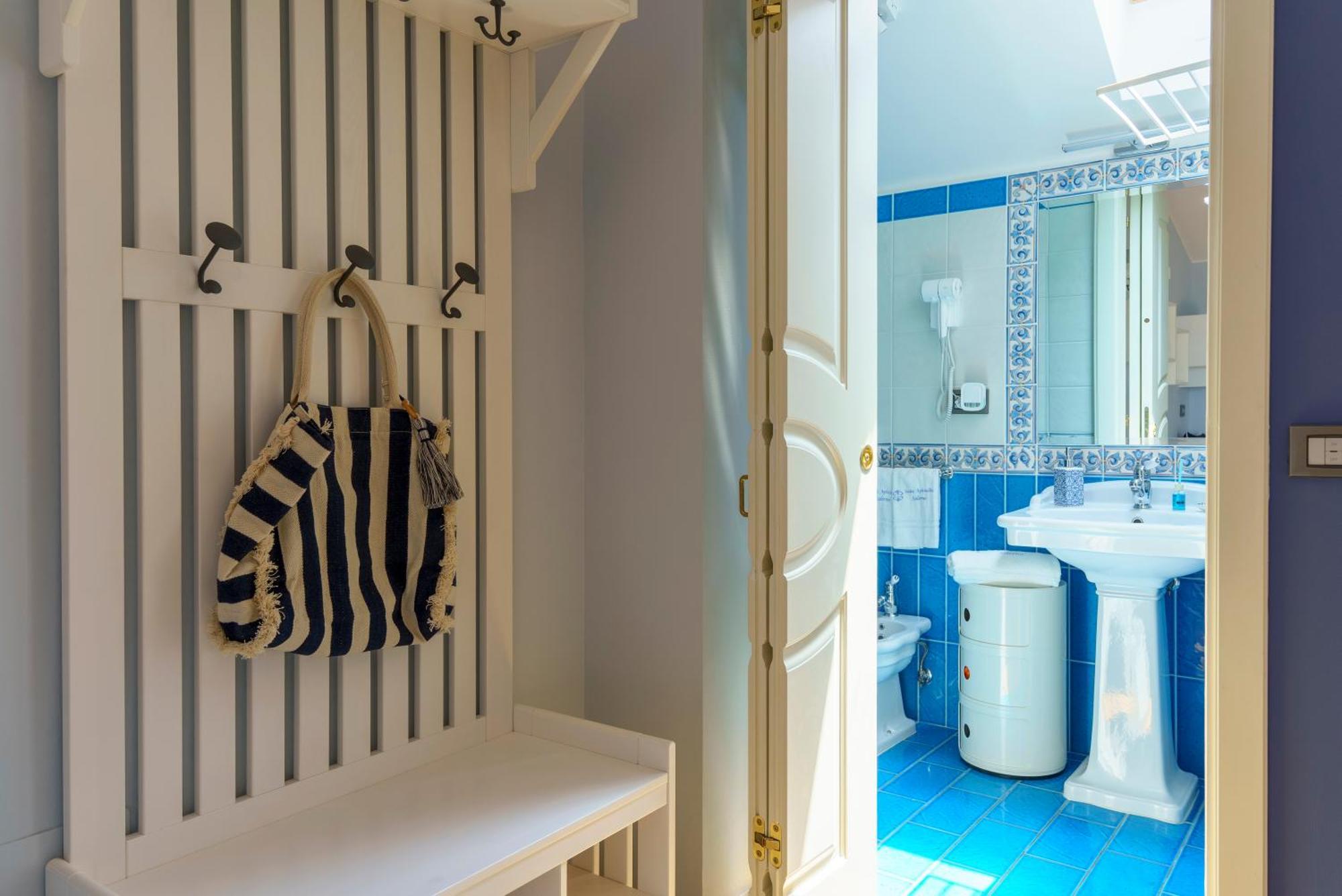Suite Aphrodite - Exclusive Flat Салерно Екстер'єр фото